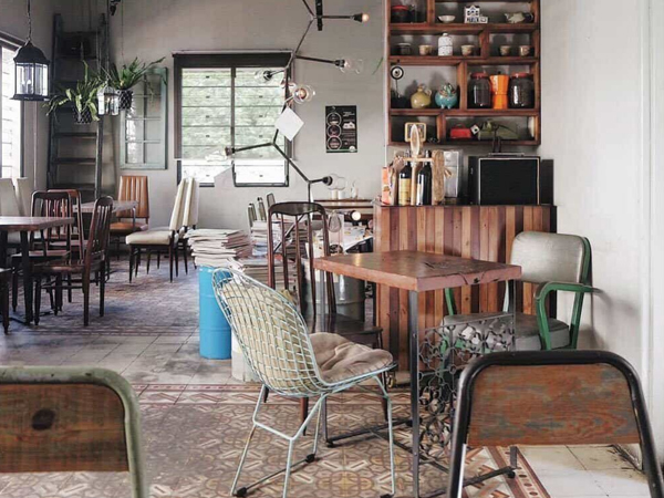 thiết kế quán cafe phong cách vintage