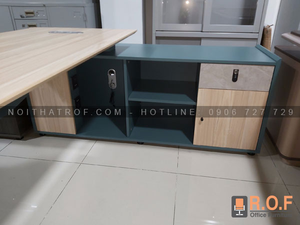 Bàn Làm Việc Giám Đốc B2000