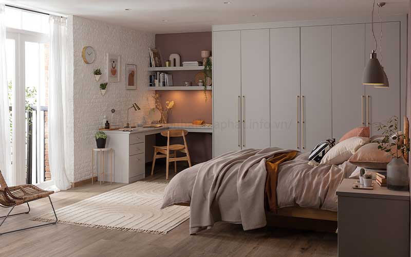 trang trí bàn làm việc trong phòng ngủ