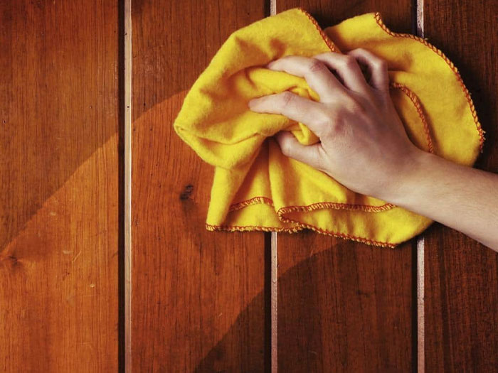 khử mùi gỗ ngâm nước