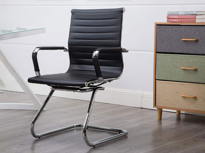 Ghế chân quỳ Simili chống nước