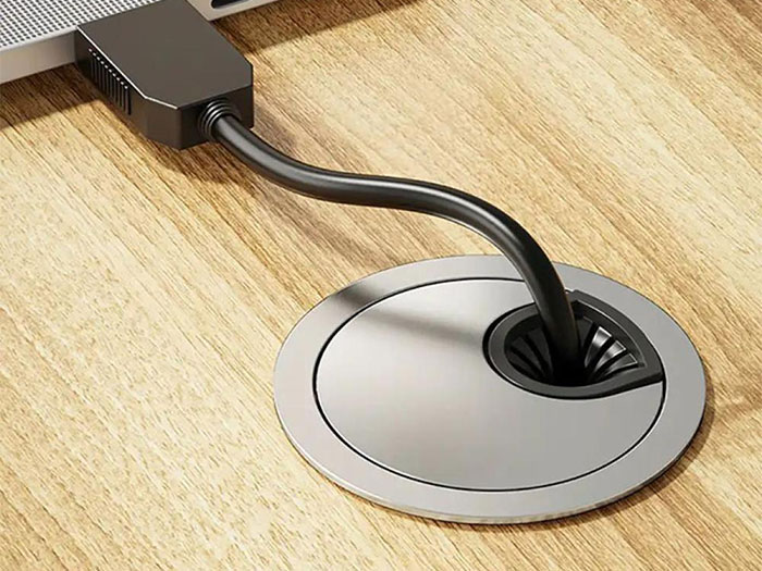 bàn làm việc có lỗ đi dây điện