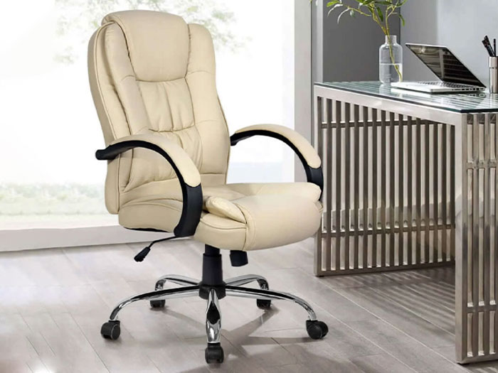 ghế giám đốc màu kem