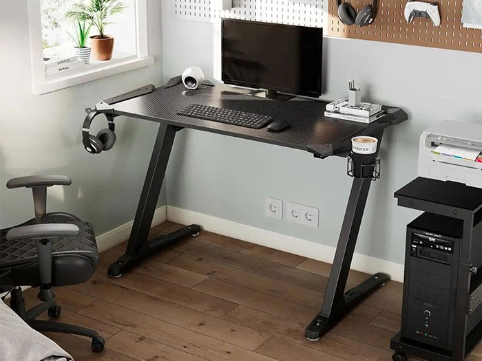 Bàn làm việc chân sắt chữ Z