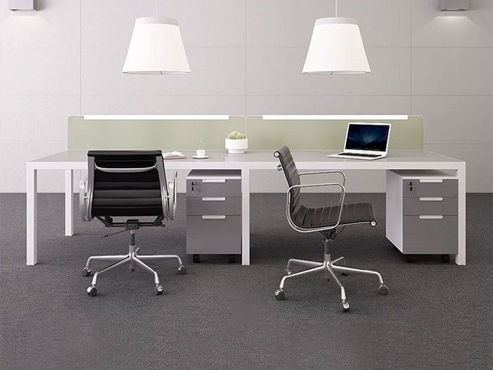 Kích thước bàn làm việc nhân viên
