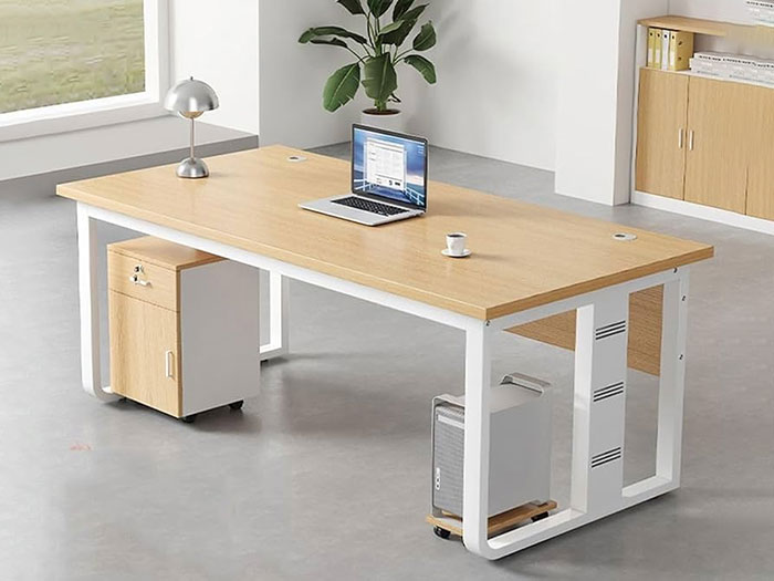 Kích thước bàn làm việc nhân viên