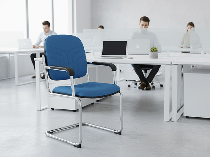 ghế chân quỳ màu xanh