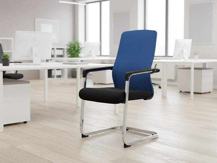 ghế chân quỳ màu xanh