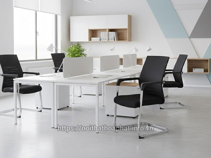 Ghế chân quỳ văn phòng Hòa Phát