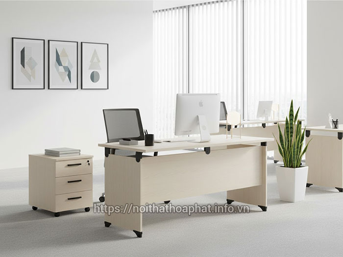 bàn nhân viên 1m4