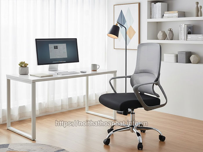 Ghế xoay văn phòng màu xám