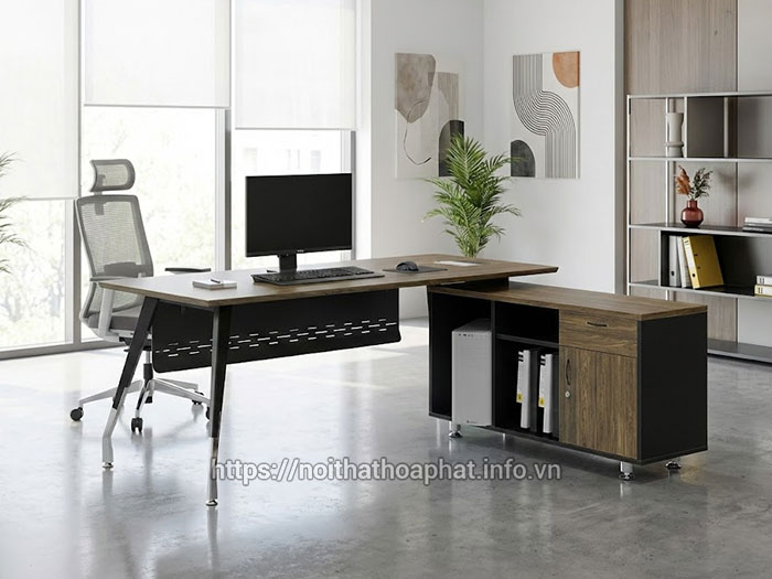 Bàn làm việc chân sắt 1m8