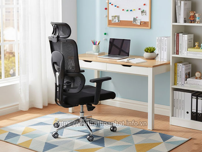 Ghế công thái học cho sinh viên