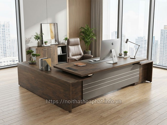 Bàn làm việc lãnh đạo Hòa Phát