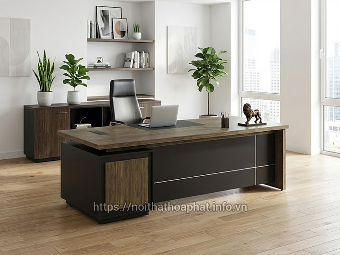 Bàn làm việc lãnh đạo Hòa Phát