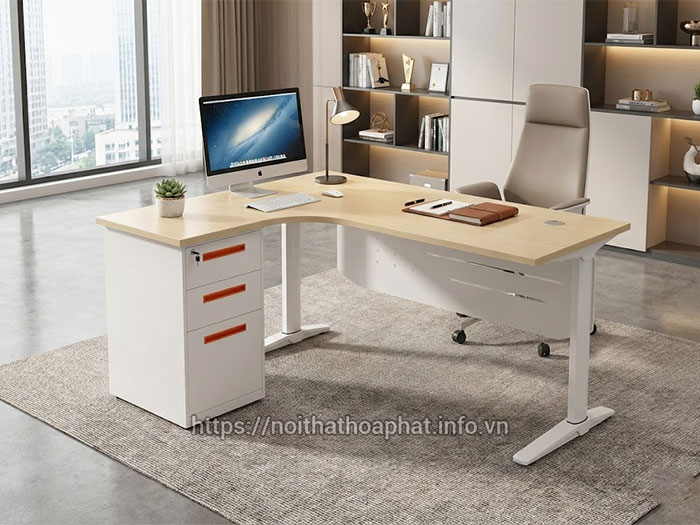 Bàn trưởng phòng Hòa Phát giá rẻ