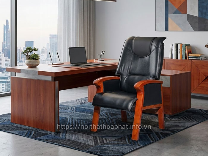 Ghế giám đốc Hòa Phát chân tĩnh