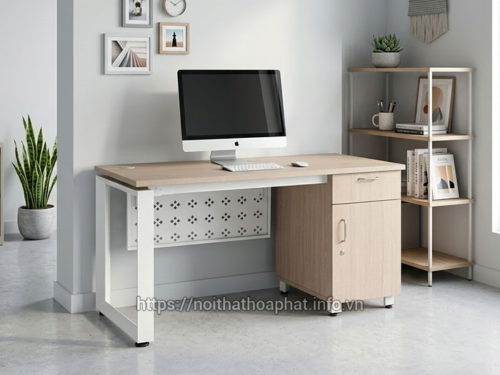 Bàn chân sắt Hòa Phát có hộc tủ
