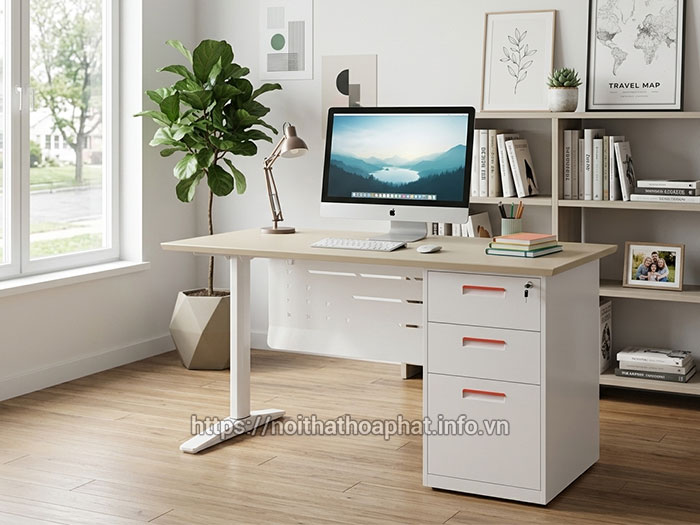 Bàn làm việc 1m4 tại nhà Hòa Phát