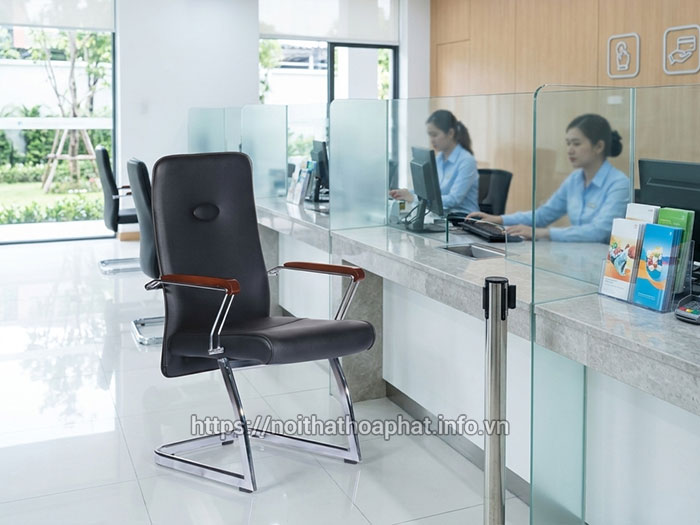 ghế chân quỳ ngân hàng Hòa Phát